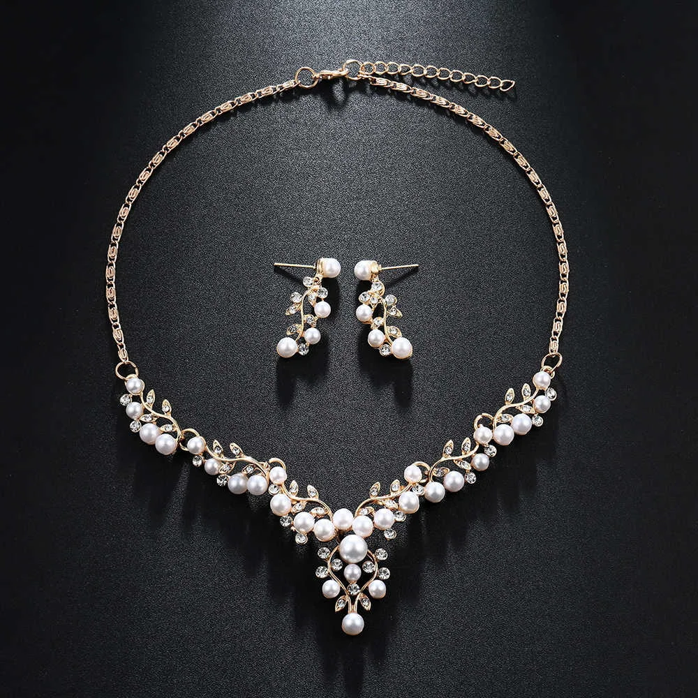 Vintage Schmucksets mit simulierten Perlen für Damen, modisches Blumen-Statement-Halsketten- und Ohrring-Set, Accessoires für Hochzeiten und Partys – Detail 5