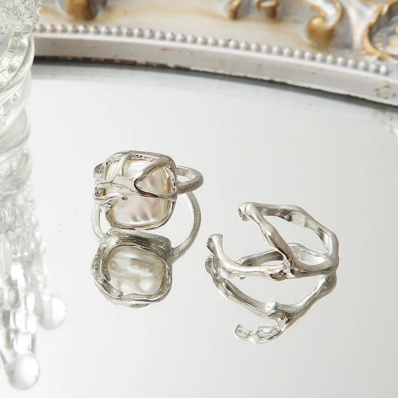 2Pcs Gothic Punk Pearl Irregular Twining Rings For Women Vintage Silver Color Adjustable Ring Set Ins Style Jewelry