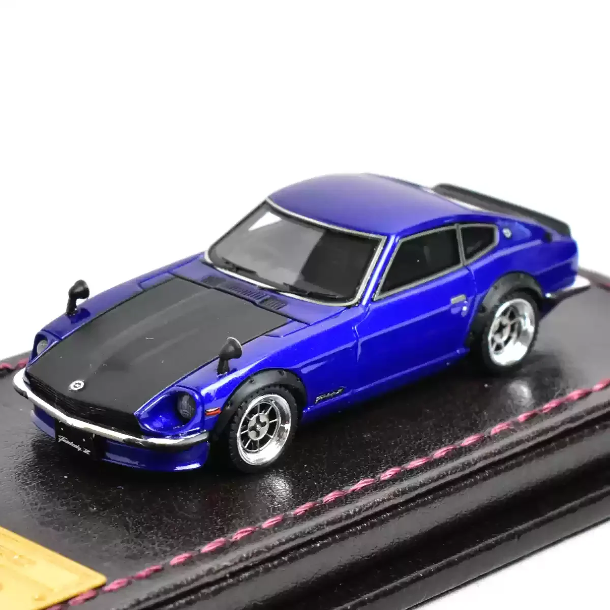 Fairlady Z 　レトロオモチャ Z31 Nissan Fairlady Z Police Choro Q Pullback Penny Racer