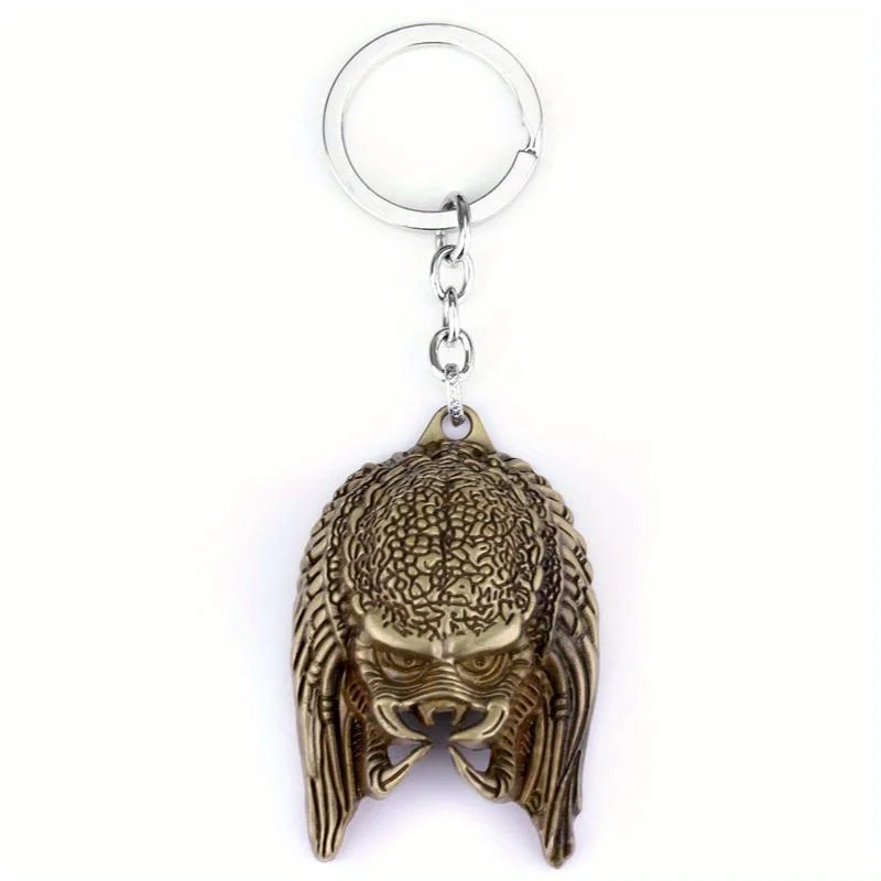Retro alien mask keychain, men's metal keychain, car backpack ideal choice for gift giving