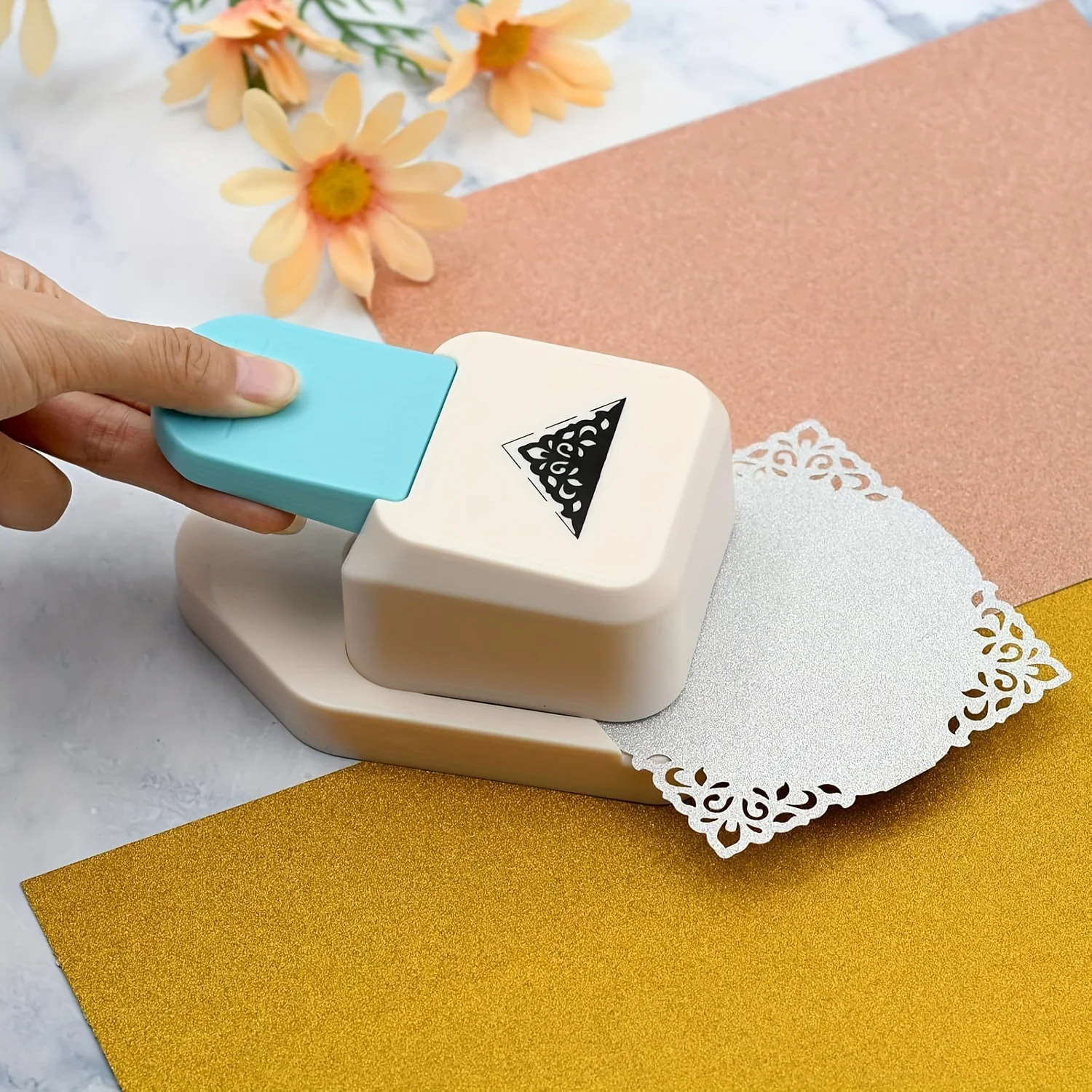 Craft Corner Punch Triangular Flower Pattern Scrapbooking Supplies Flower Shape Punch