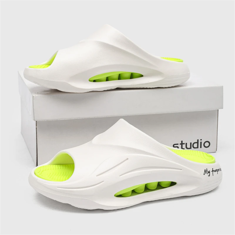 2025 nouveaux hommes pantoufles de Massage diapositives intérieur extérieur sandales plage chaussures décontractées semelle confortable chaussons pour hommes grande taille 36-45