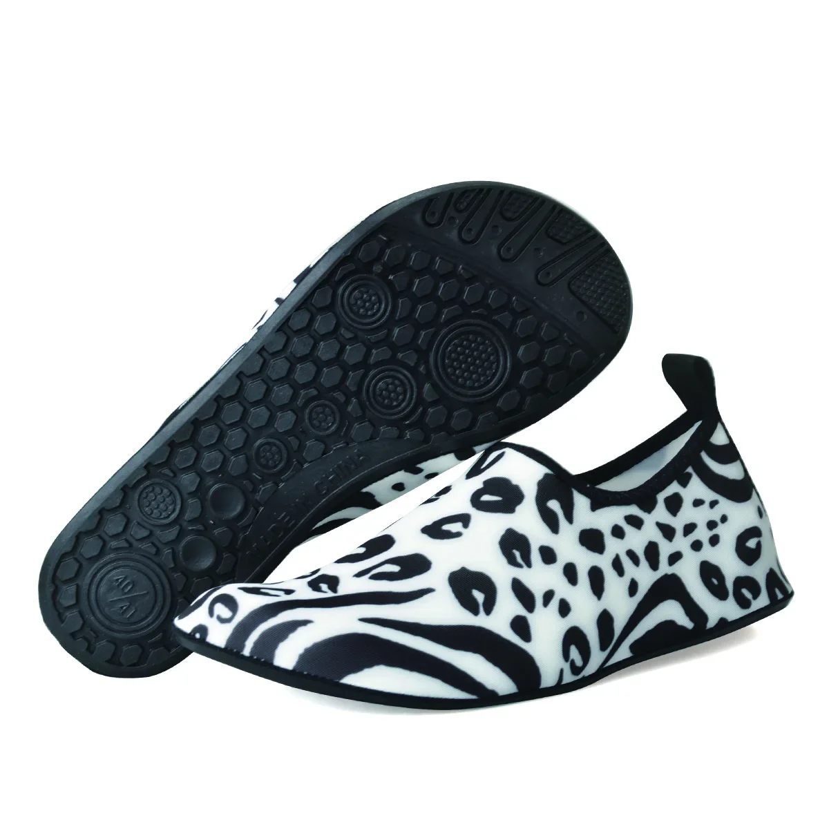 Water Shoes Lightweight Summer Women Male Swimming Beach Barefoot Quick-Drying Fishing Big Size 48-49
