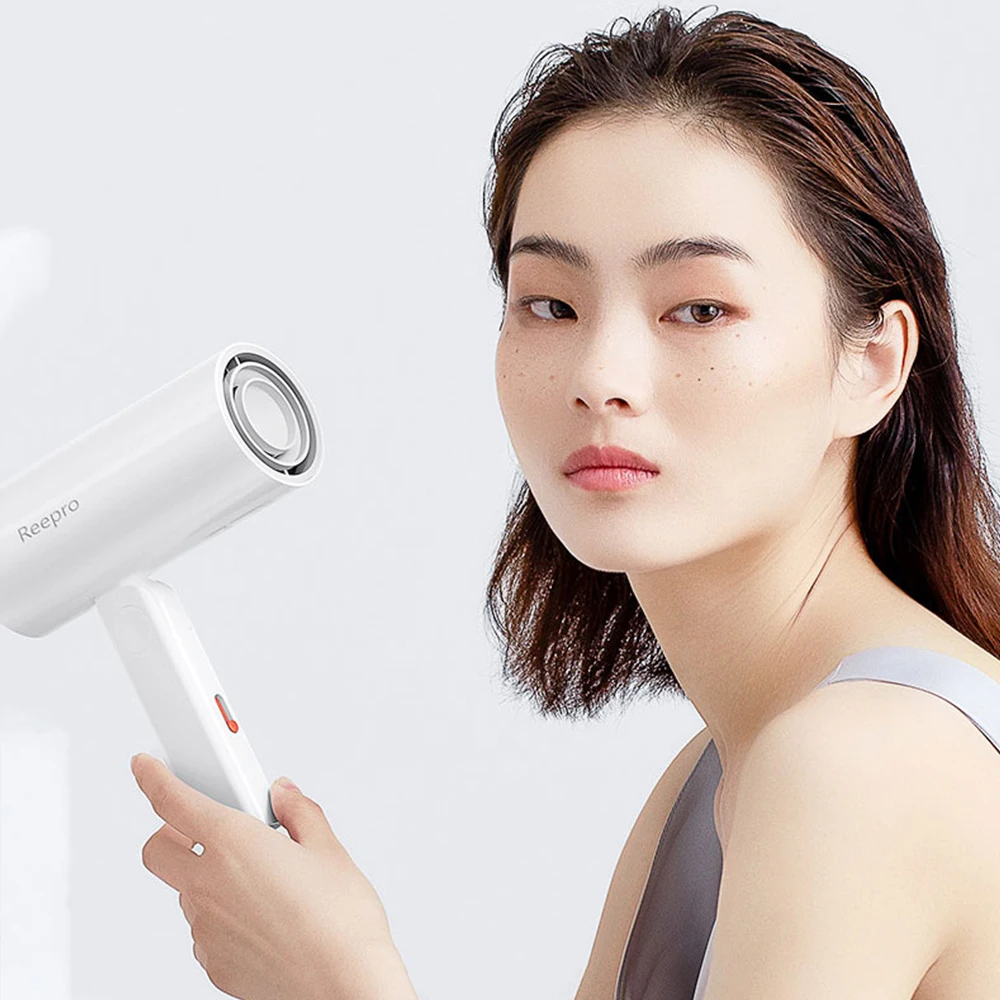 1300W Ionic Hair Dryer Technology Constant Temperature Hairdryer Quick Drying Folding Handle For Home Hair Salon Travel фен мощностью 1800 вт xiaomi soocas negative ionic quick drying hairdryer h5 red