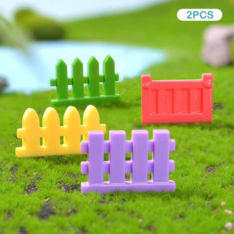 2pcs миниатюрная игрушка в миниатюрном доме