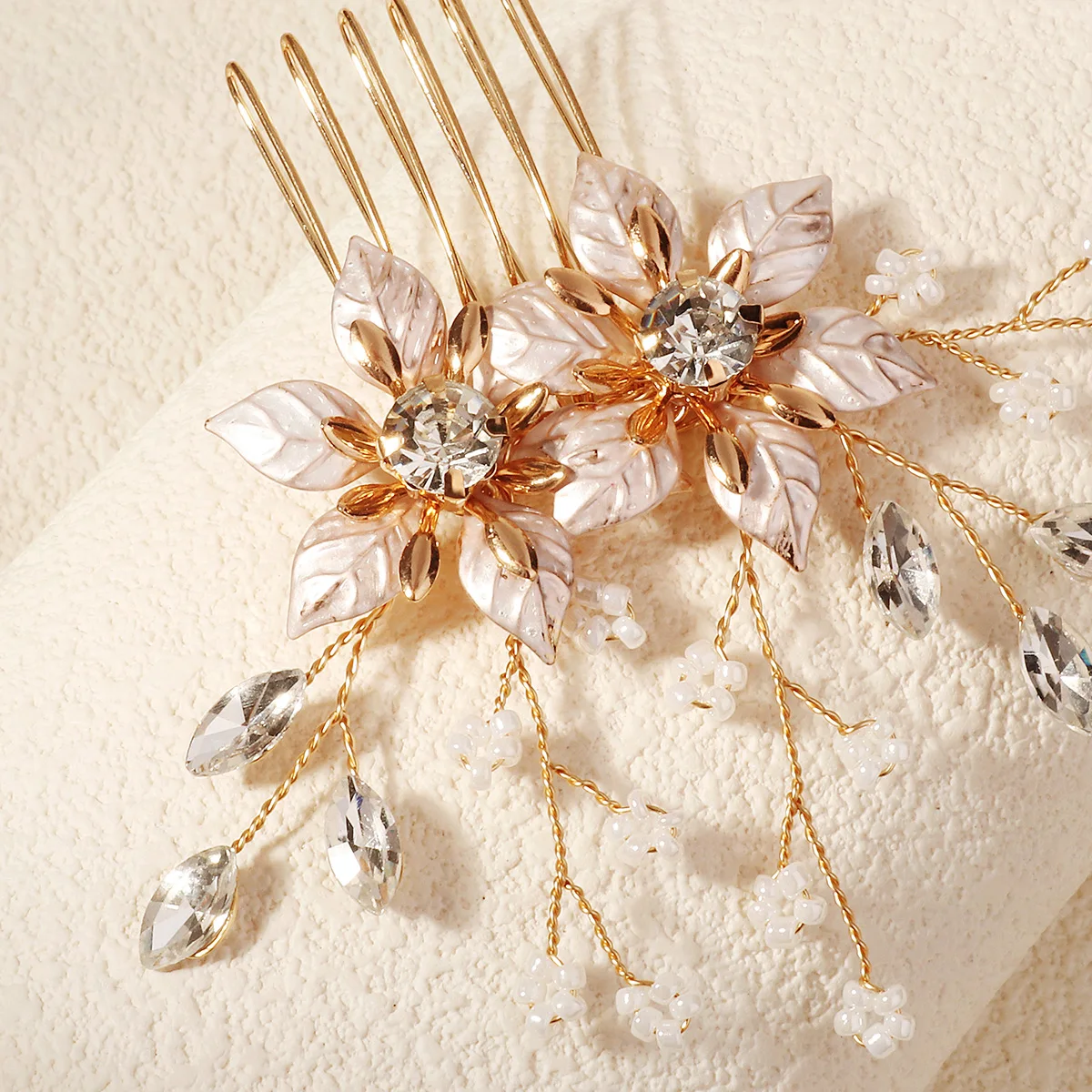 Efily Gold Alloy Rhinestone Hair Comb Fashion Handmade Copper Wire Hair Clip Headdress Bridal Wedding Jewelry Accessories