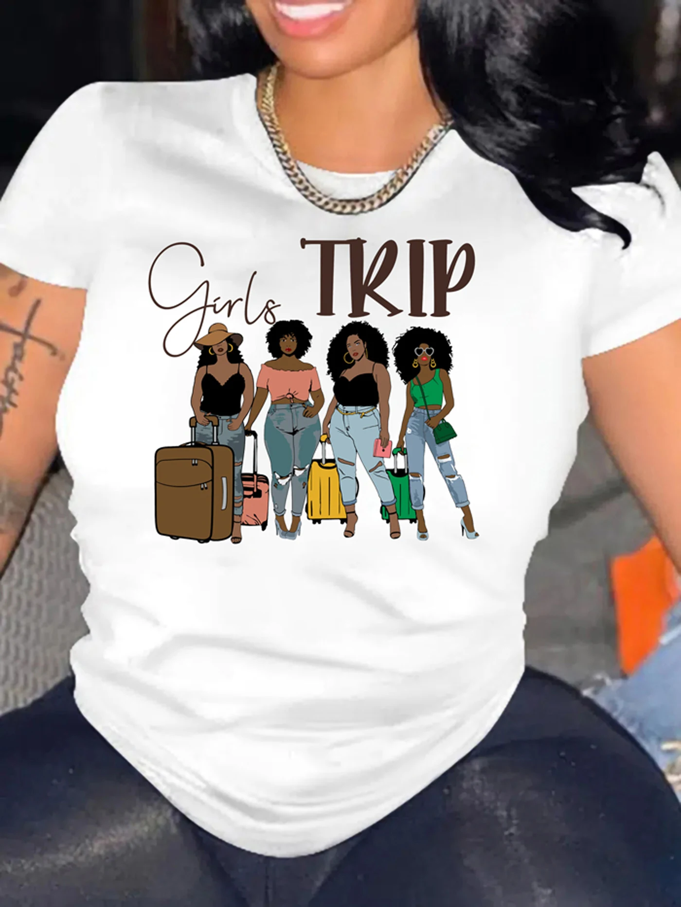 

Women's Casual Short Sleeve T-shirt for Summer - Girl Trip Print Crew Neck