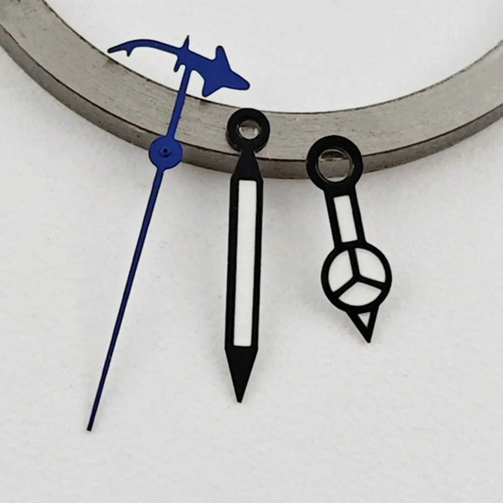 Green Luminous Shark Design Watch Hands with Second Hand Indicator