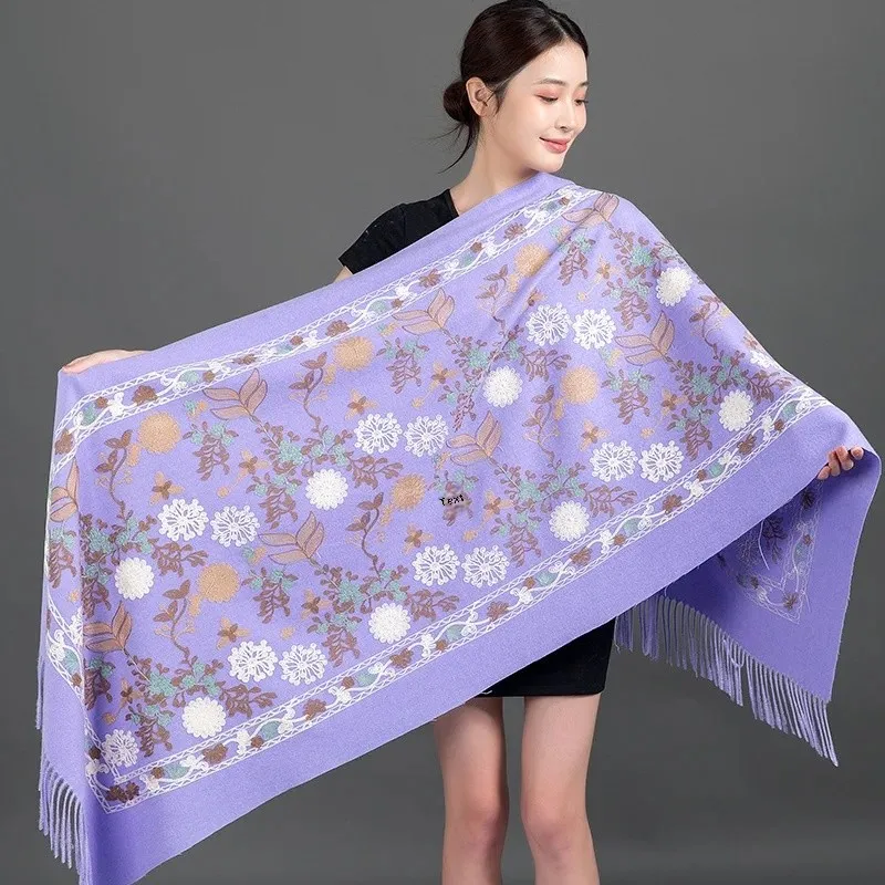 Embroidered snow beads-light purple