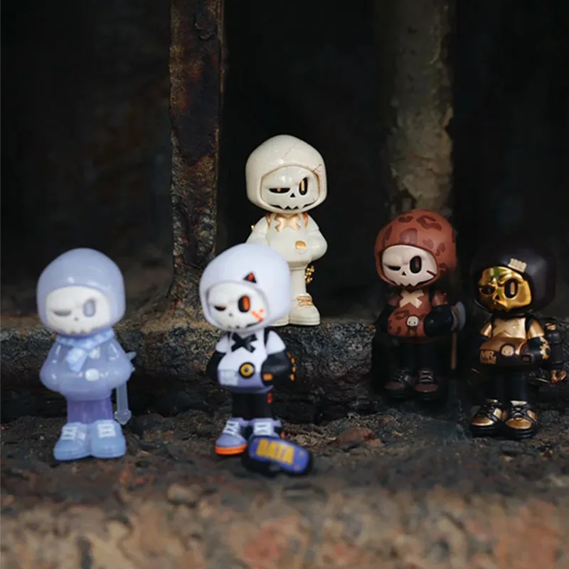 Mr. Bone Times Travel Blind Box Mini Mr. Bone V2 Series Surprise