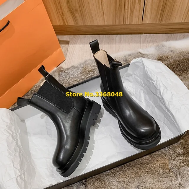 Black Leather Women Boots British Style Mid-tube Thick-soled Chelsea Ankle Booties Chimney Boots Round Toe Slip On Winter Shoe 4