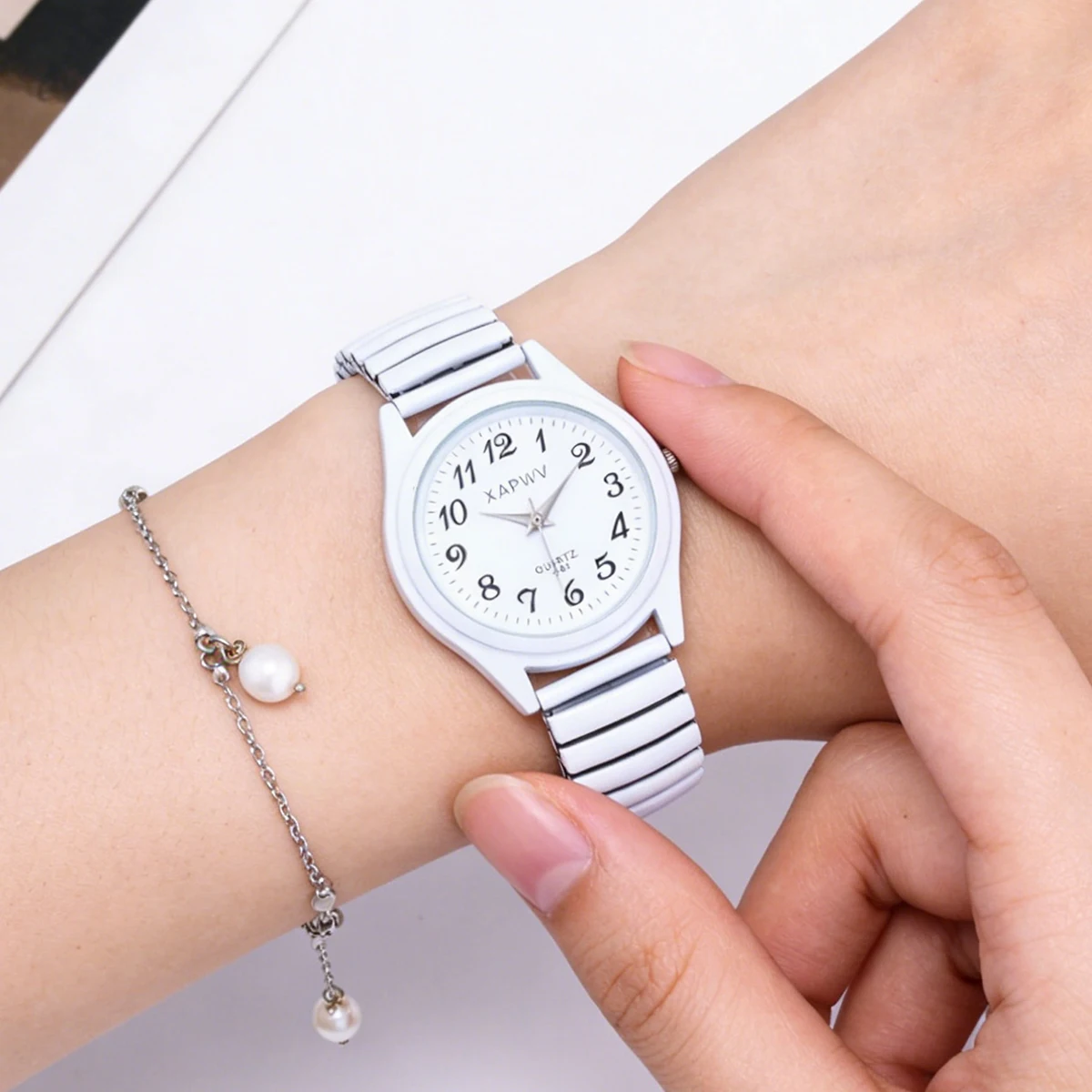 Chic Unisex Quartz Watches Set with Arabic Numerals and Stylish Elastic Straps