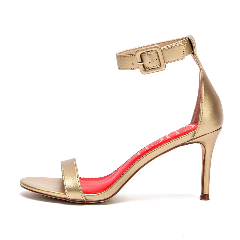 صنادل نسائية بلون موحد للموسم الجديد، تتميز بجودة...