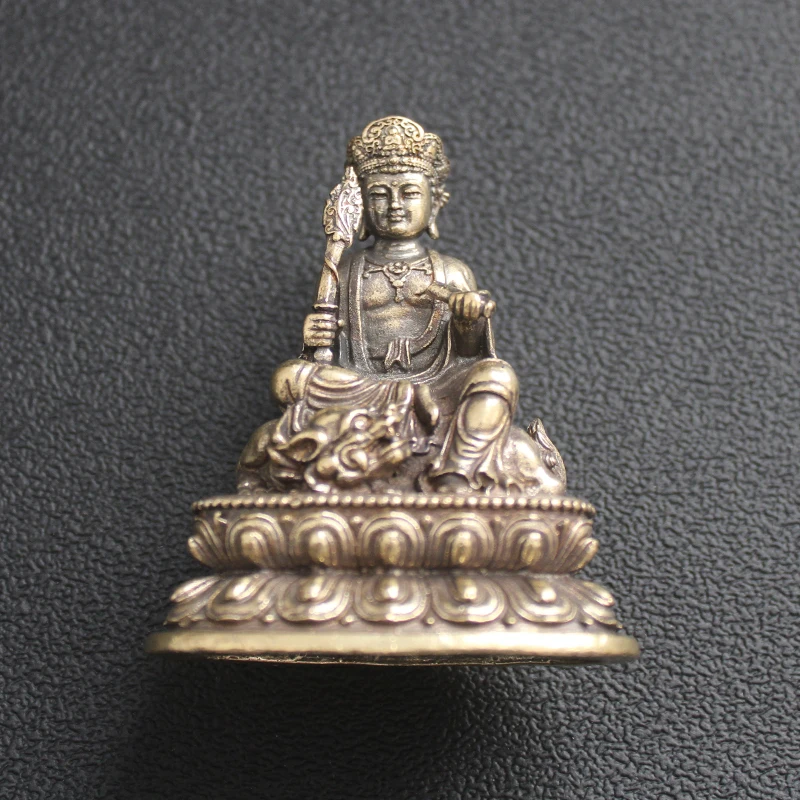 

Manjusri Bodhisattva Buddha holds a sword in his hand to worship antiques, peace, pure brass Buddhist temple living room, office