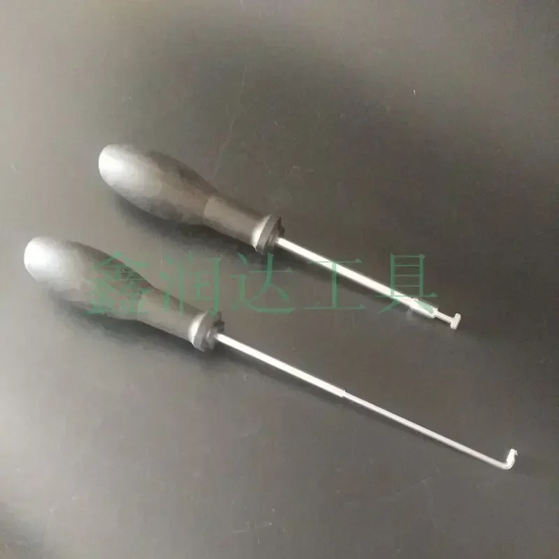 1PCS Tetto Grab Strumenti di smontaggio manuale per T10518 T10518A Rimozione Rail Maniglia Riparazione auto Strumento speciale 1PCS Tetto Grab Strumenti di smontaggio manuale per T10518 T10518A Rimozione Rail Maniglia Riparazione auto Strumento speciale