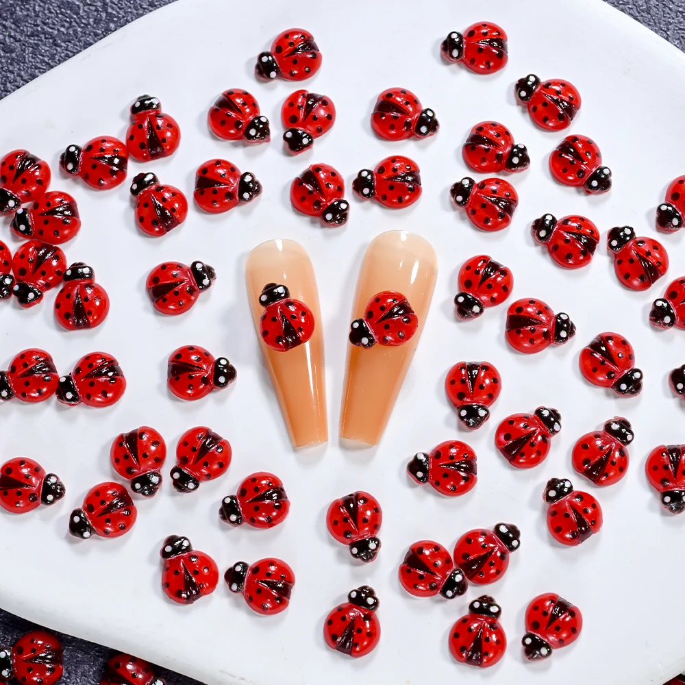 50 Stück Niedliche Insekten-Marienkäfer Nagelcharms 3D Harz-Marienkäfer Nagelkunst Strasssteine 8*10mm Sommer-Maniküre Dekoration Marienkäfer DIY FT5* – Detail 5