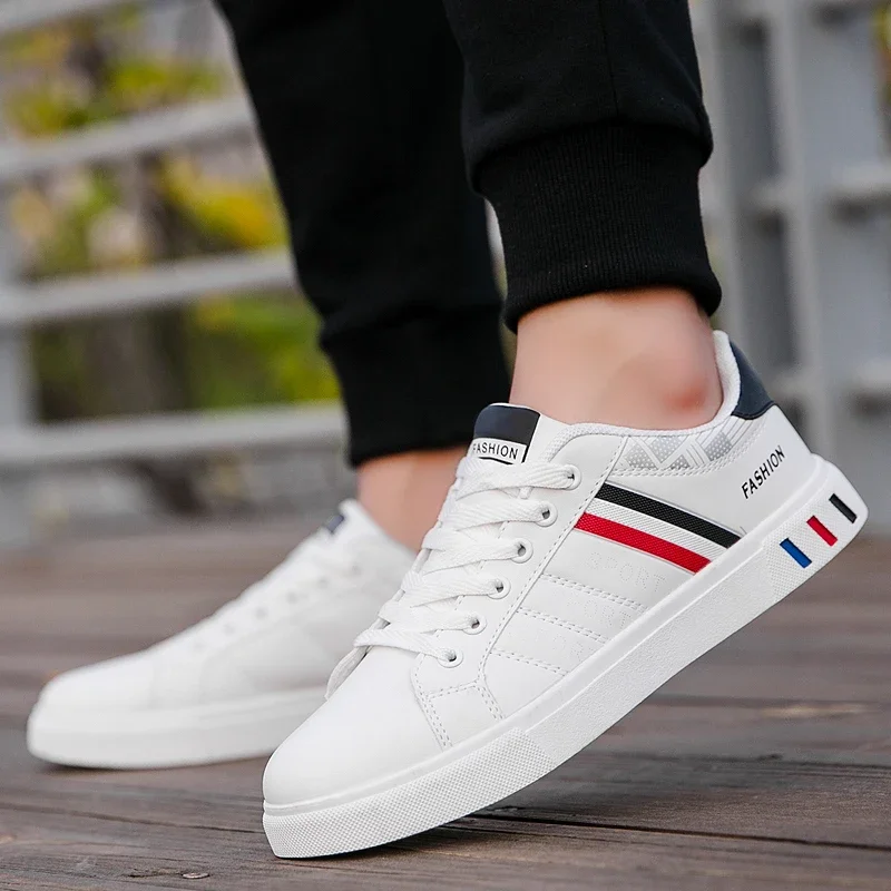 Sports Shoes Men Casual Lightweight Breathable Lace-Up Sneakers for Business Travel