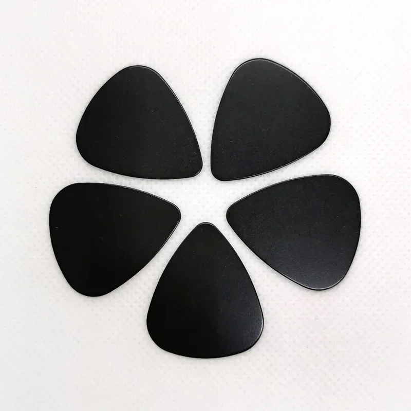 10 Pieces Musical Accessories Black 0.71mm Guitar Picks Plectrums Guitar Playing Training Tools Musical Instruments