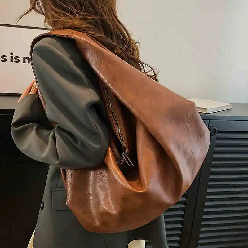 Luxury Design Women Handbags Vintage Large Capacity Solid Color