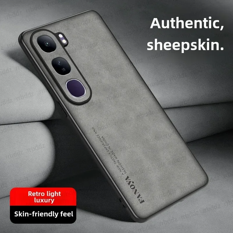 Luxury Leather Silicone Heat Dissipation Phone Case with Frosted Finish