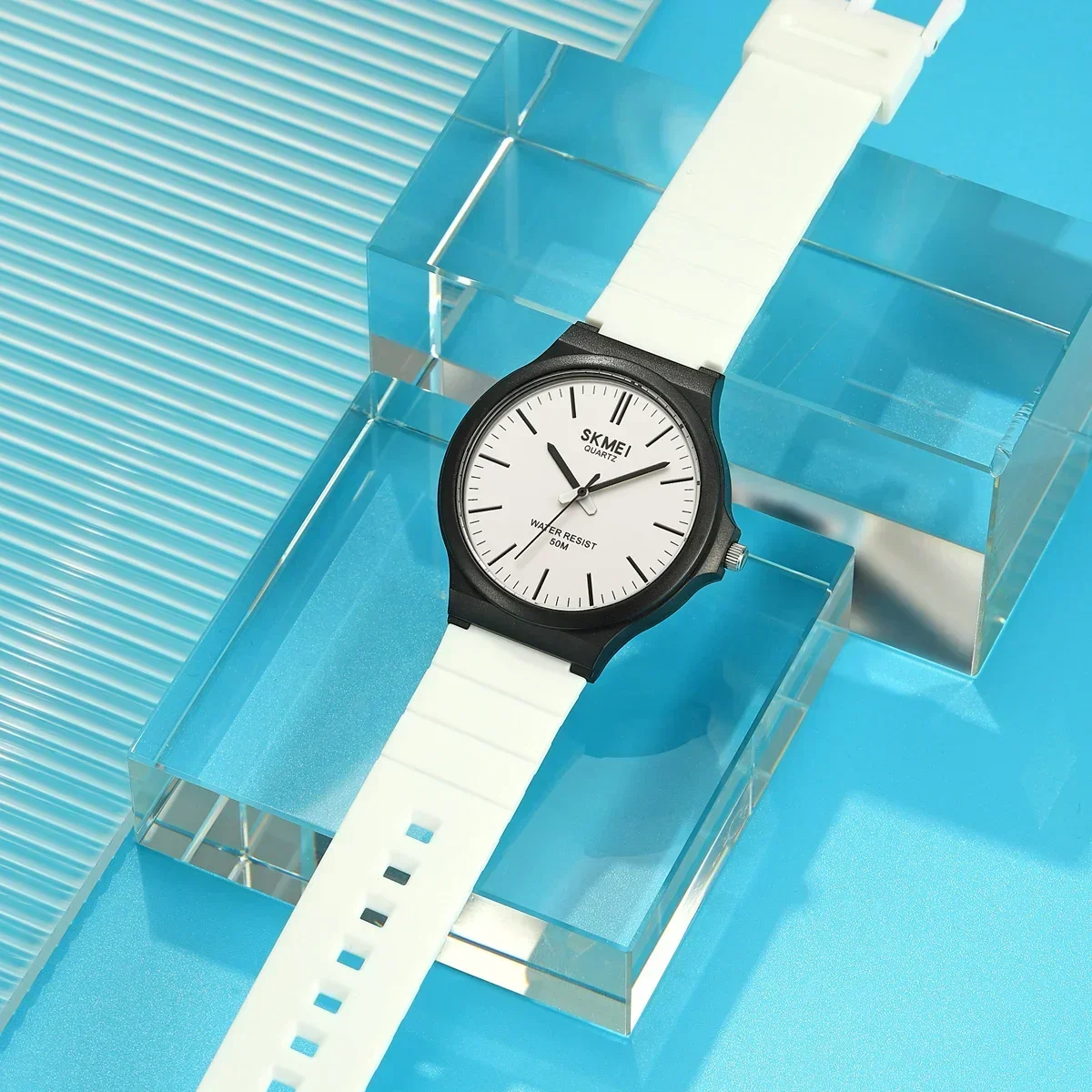 SKMEI Mens New Simple TPU Strap 3Bar Waterproof Watches For