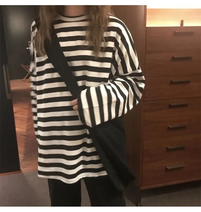 Spring Autumn Women Harajuku Striped T shirt Short Moose Knuckles Jackets for Women Korean Casual Oversized T shirt Short Femme Black Tops 17 Sc09aadde5c734e3d8e50efa76bbeb106F