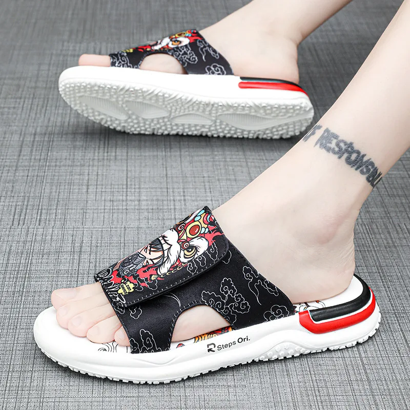 

Slip on China-Chic Outdoor Casual Beach Shoes Korean Style Personalized Sandals