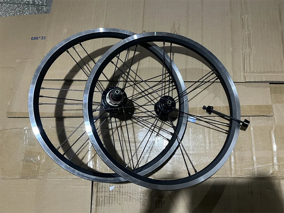 990グラムaceoffix 1〜3速度ダークホイールセットブロンプトン用