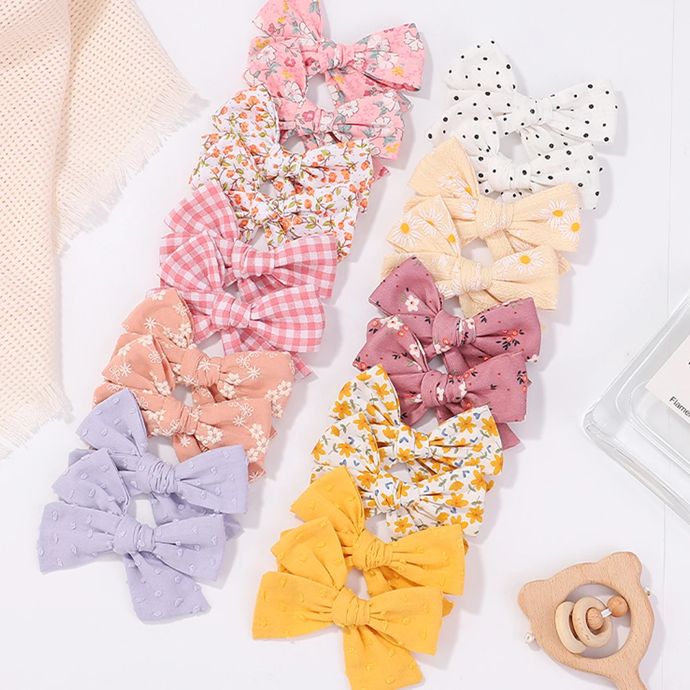 Babyhug Disney Free Size Bow & Floral Hair Pins And Clips Pack of 4 - Multicolor main image 1
