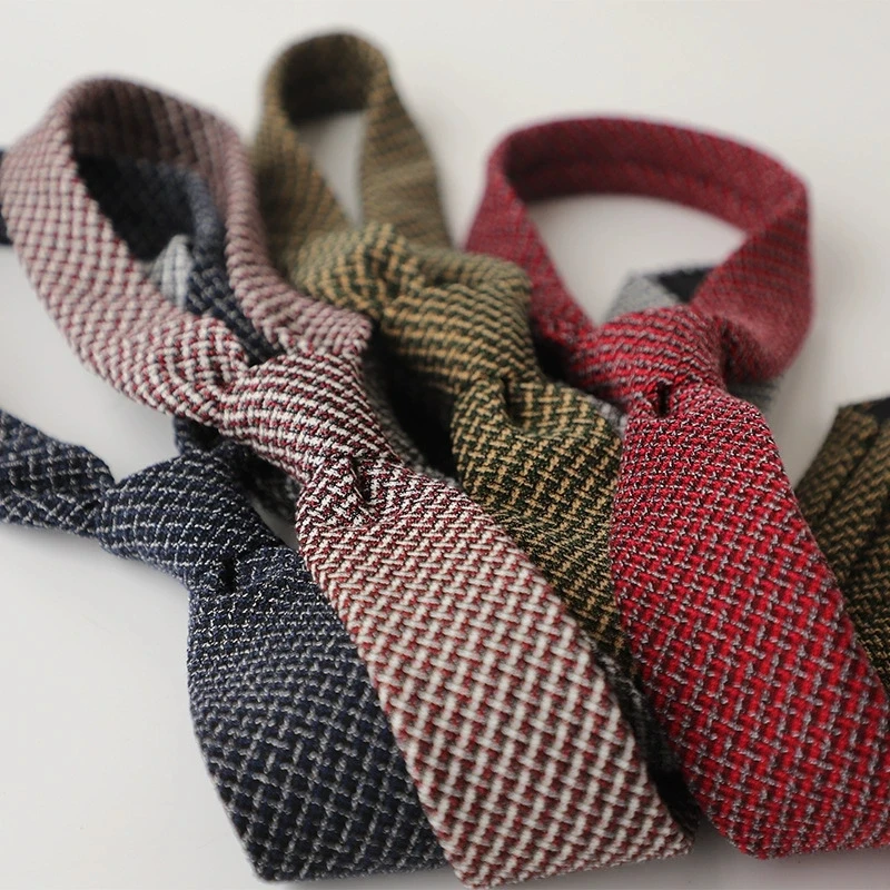 Nuovo stile 6 cm cravatta stretta di lana di lusso plaid solido marrone cravatte per uomo cotone lino cravatta nera abito da sposa d'affari cravatta