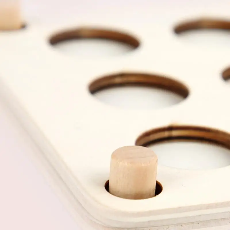 Рисунок 2 - Деревянная 3D-головоломка Монтессори