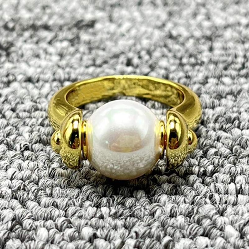 

Лидер продаж, новинка 2022, модное посеребренное кольцо с белыми бусинами, 14 к, желтое очаровательное кольцо, нишевое ювелирное изделие, подарок