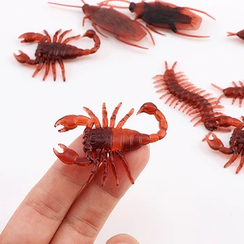 20pcs Halloween Simulation Bug Cockroach Spider Centipede Scorpion Plastics Prank Bug Funny Halloween DIY Decoration 1