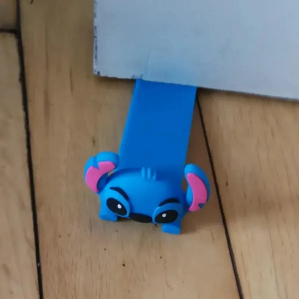 リロアンドスティッチ　ドアストッパー Disney Stitch Door Stop Anti-pinch Hand Seam PVC Soft Rubber
