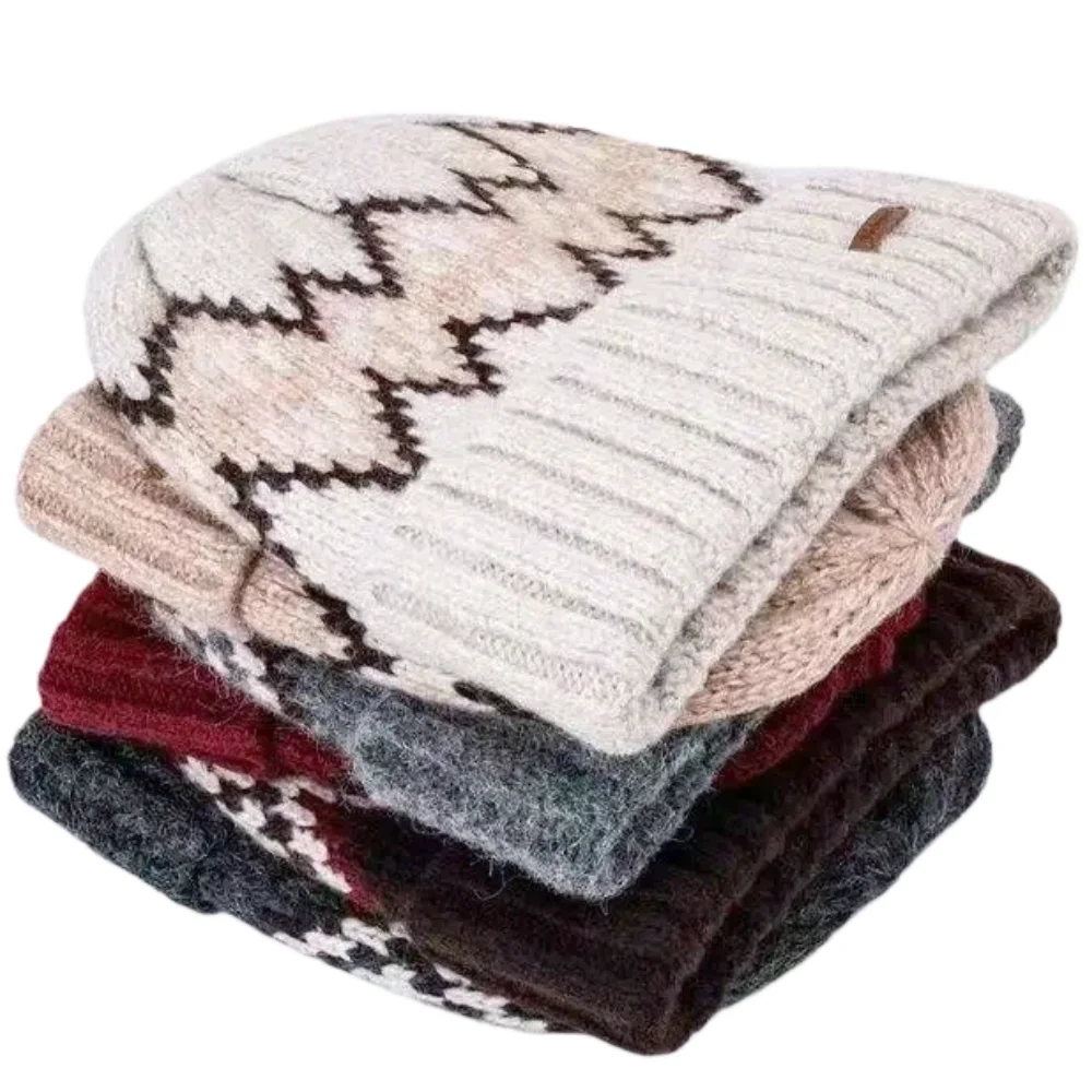 Unisex Fair Isle Style Slouchy Winter Hats Fashion Couple Beanies Casual Rhomb Pattern Decor Winter Knitted Hats For Men Women