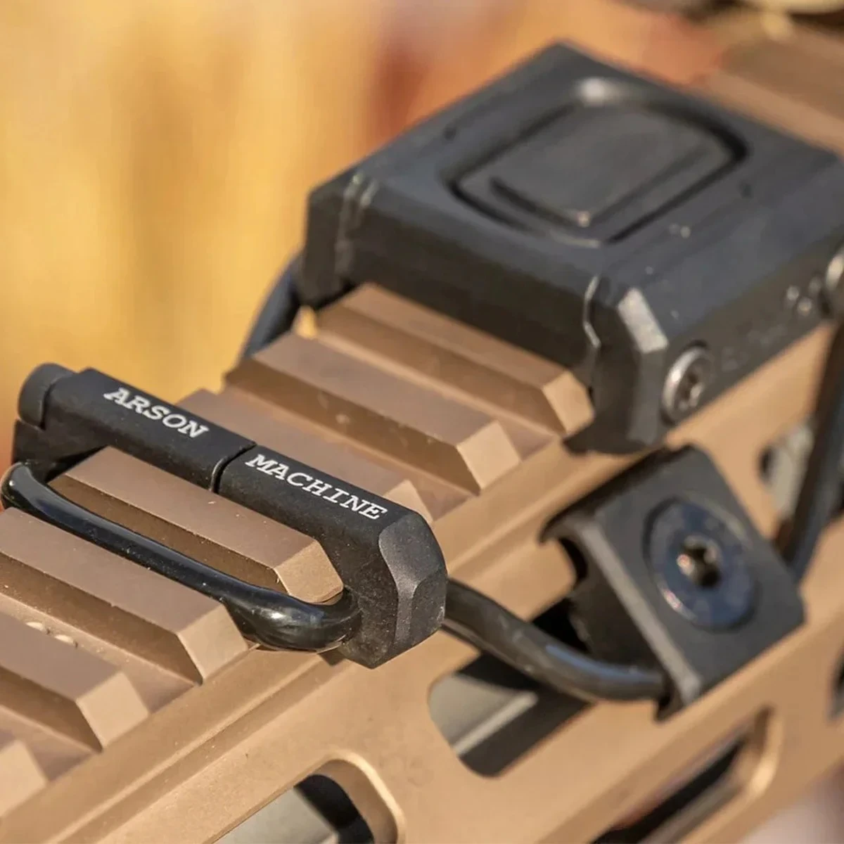 Tactical Metal Cable Management System for Hunting Flashlights