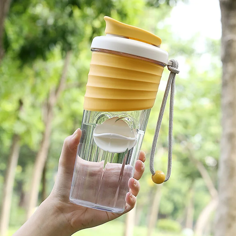 Portable 700ml Protein Powder Shaker Bottle Leak Proof Water Bottle for Gym Outdoor Fitness Training Sport Mixing Cup with Scale