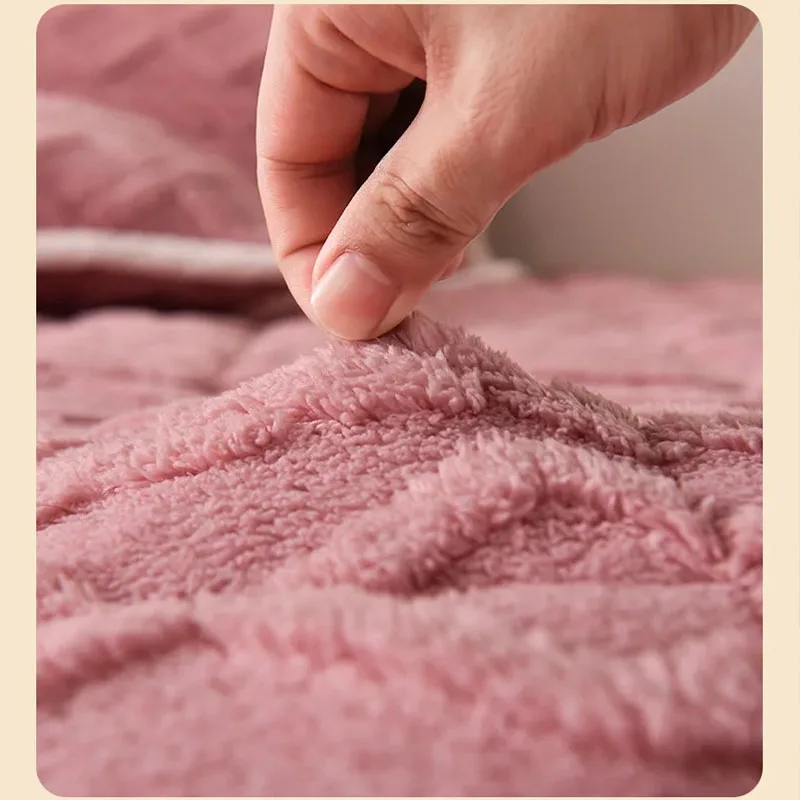 Winter Thicken Mattress Pad Soft Warm Plush Cozy Velvet Fitted Sheet Double Bedspread Bed Linens for Household Bedroom Decor 4