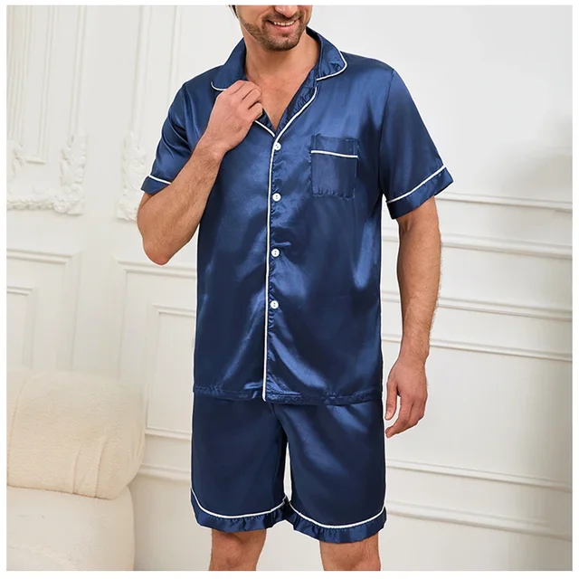 Couleur unie vêtements de nuit soie Satin Pyjamas Couple ensemble à manches courtes Pyjamas costume Pijama femmes hommes vêtements de détente grande taille Pj ensemble