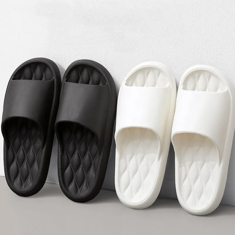 Men Thick Platform Cloud Slippers Summer Beach Eva Soft Sole Slide Sandals Leisure Men Ladies Indoor Bathroom Anti-Slip Shoes