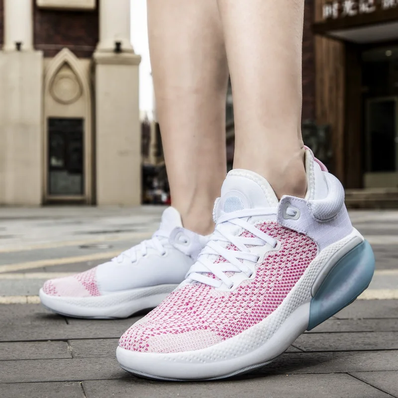 2022 New Fashion Men Women Sneakers Running Shoes Outdoor Sports Shoes Unisex  casual shoes Breathable Walking Shoes Plus size