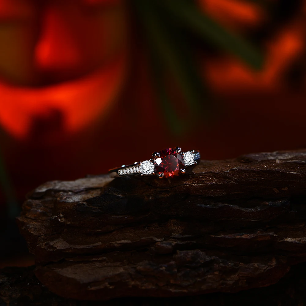 MINTYBOX D Color Round Cut 1ct Colorful Red Moissanite Ring for Women Solid 18k 14k 10k White Gold Ring Halloween Fine Jewelry