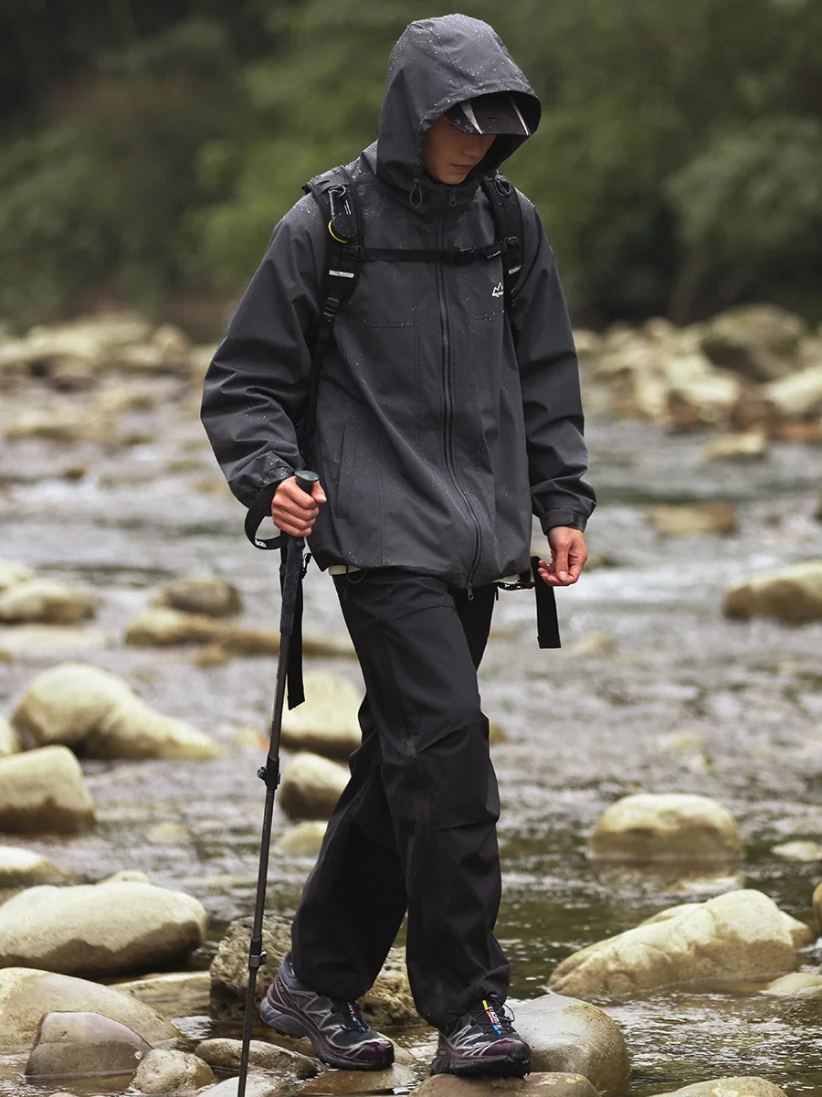 Spring outdoor water repellent three-in-one jacket