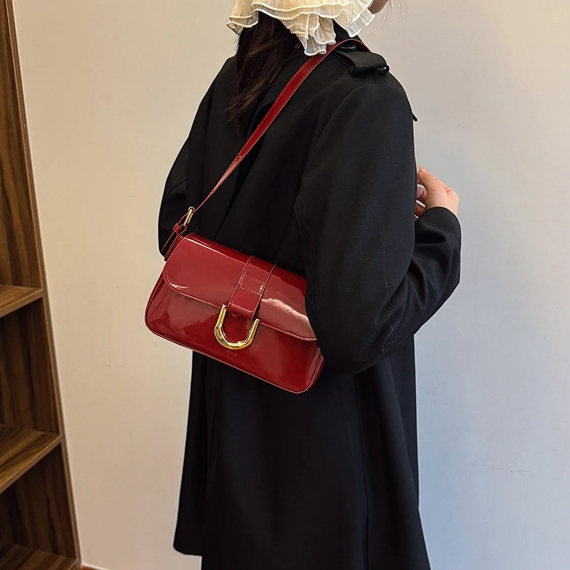 Women's Elegant Fashion PU Leather Shoulder Bag Trendy Underarm Handbag & Purse for Stylish Accessories