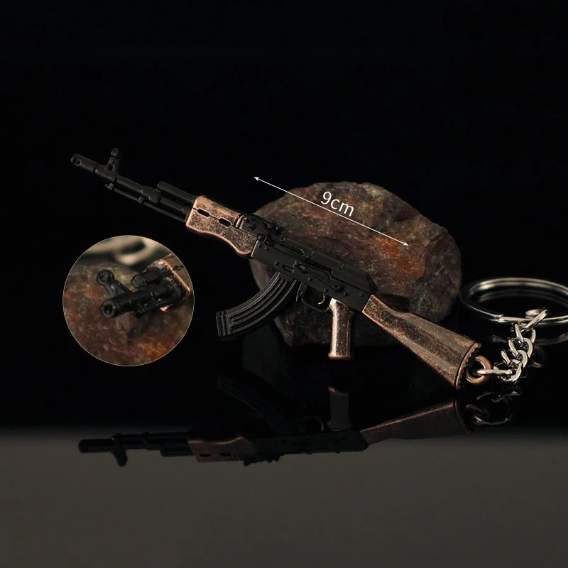 9cm Mini Gun Model Keychain AK47 AKM Model Jewelry Weapon Metal