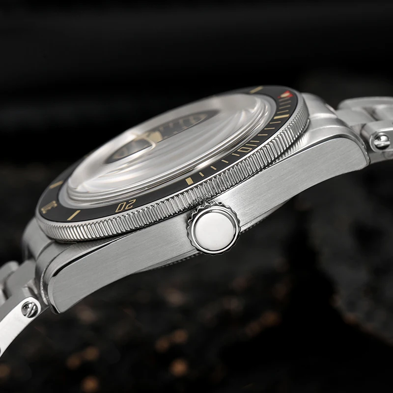 Militado ML06 BB58 NH35 Movement Luminous Watches Domed Sapphire Crystal, High Clear AR Coating 200M Waterproof Wristwatch