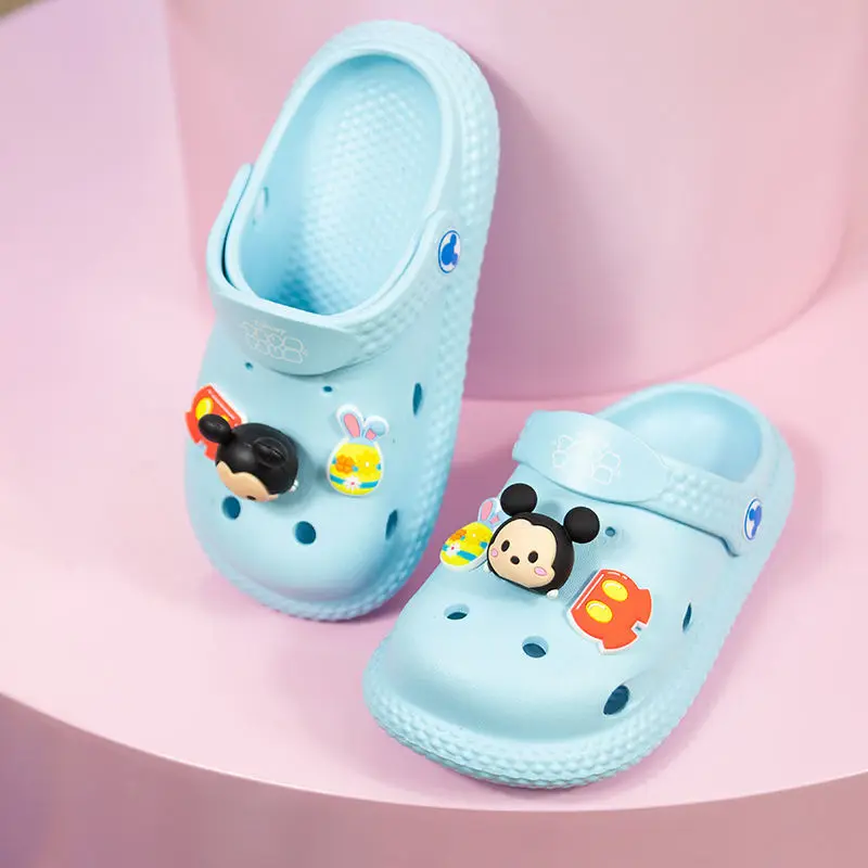 

Реальные фотографии летние детские сандалии с изображением Микки и Минни Мауса Нескользящие пляжные сандалии с дырками для мальчиков Симпатичные детские сандалии для мальчиков