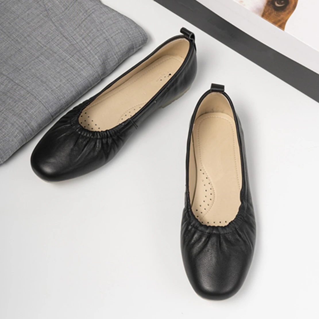 

Dave&Di French Fashion Ladies Shoes Retro Lazy Flat Shoes Simple Comfortable Leather Breathable Loafers Shoes Women