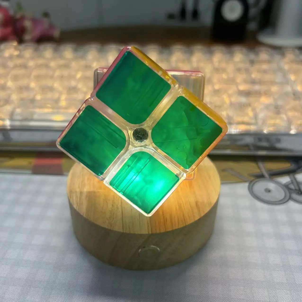 LED Light 2x2 Cube Sticker Pocket Transparent Speed 2x2x2 Magic Cube Collection Profession Cube Education Toys  for Kids moyu limited edition 3x3 cube pocket cube green transparent speed 3x3x3 magic cube collection profession cube education toys