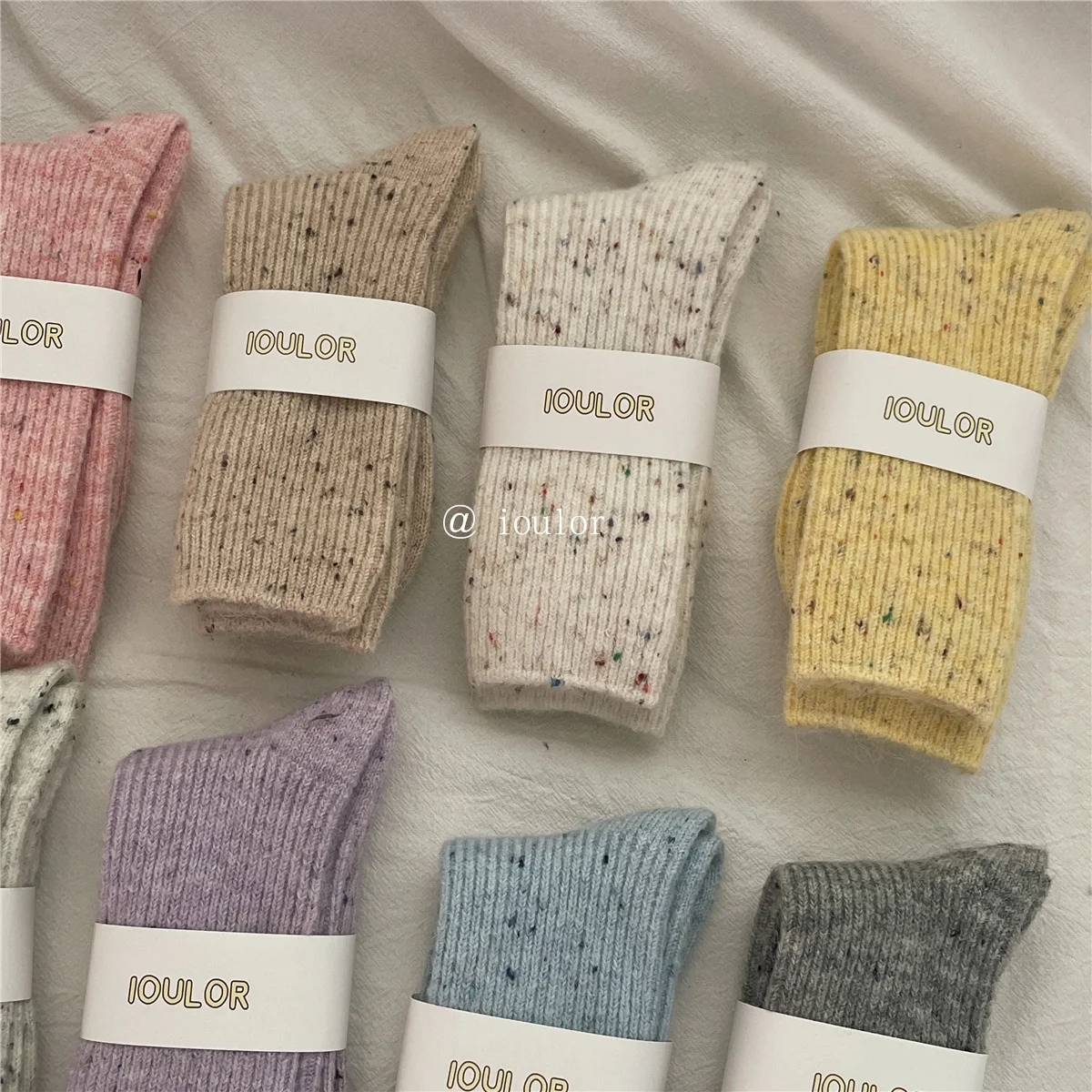 SP & STADT Koreanische Mode Winter Verdickt Punkt Wolle Socken frauen Baumwolle Solide Mittel Rohr Warme Socken Harajuku Kaschmir strümpfe – Detail 2